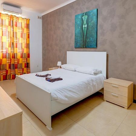 Modern 2 Bedroom Maisonette In Central Sliema Dış mekan fotoğraf
