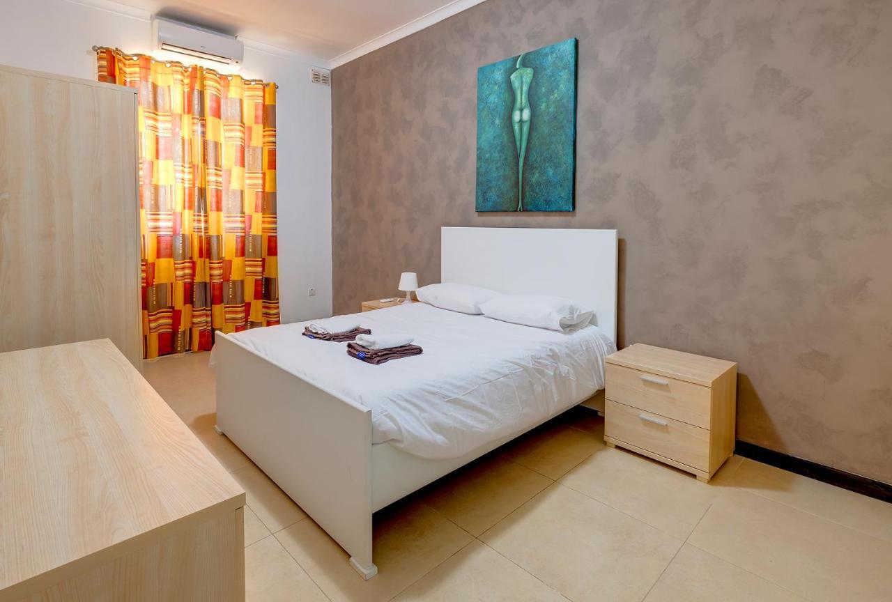 Modern 2 Bedroom Maisonette In Central Sliema Dış mekan fotoğraf
