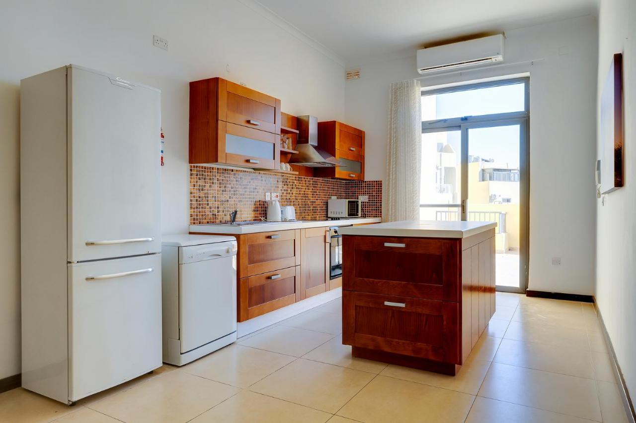 Modern 2 Bedroom Maisonette In Central Sliema Dış mekan fotoğraf